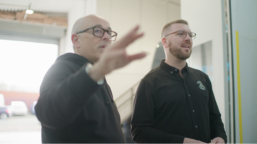 Discover how Spotted Bee, a logistics company in Greater Manchester, grew their business on a reliable mobile phone network.