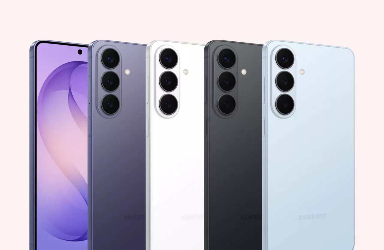 Galaxy S26 Plus in Mist Blue, Black, White and Cobolt Violet