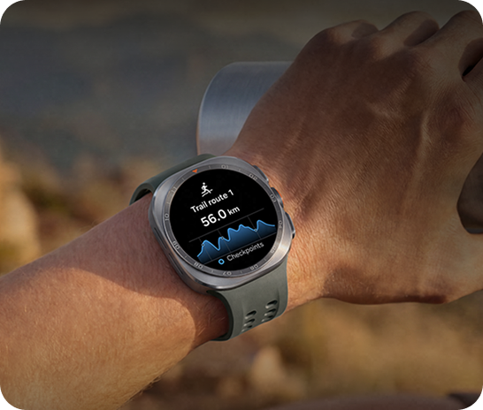 Illustration of the Watch Ultra2 being used for running