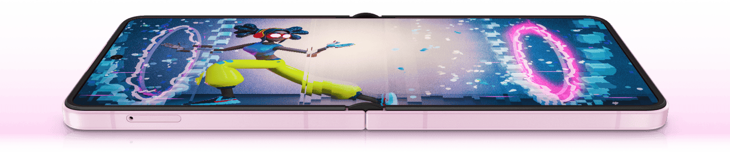 Galaxy Z Flip8's open lying flat with a game on screen